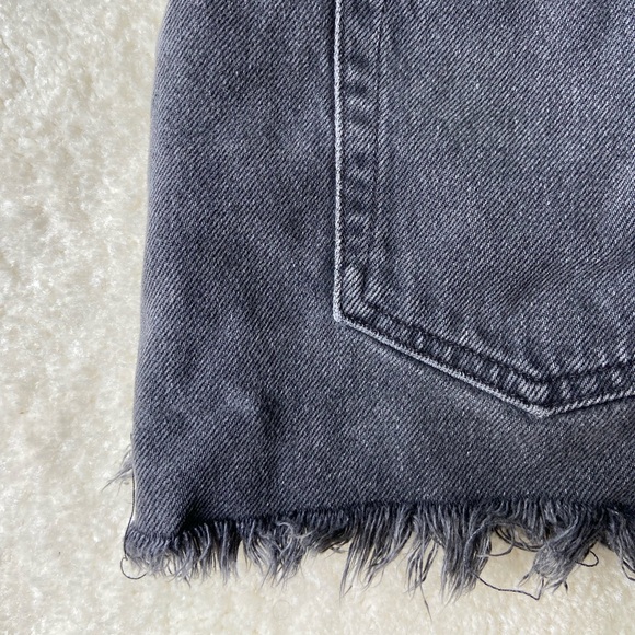 Reformation Dixie High Rise Jean Short (Monterey) - Picture 7 of 7